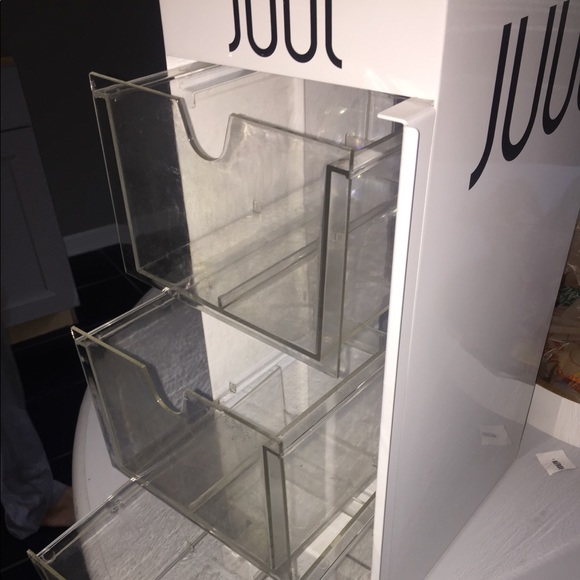 container - Picture 4 of 7